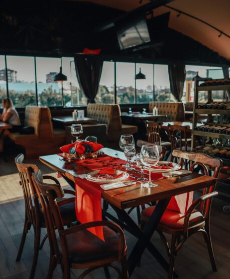 Services Manolo Restaurant Miami Beach